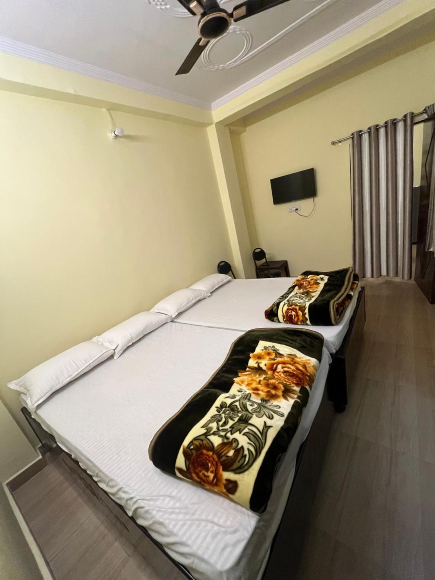 Incredible Banaras Inn 바라나시 외부 사진